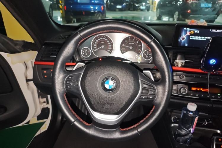 Used BMW 4 Series 2014 428i Convertible Design Package Steering Wheel