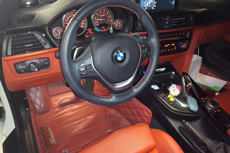 Used BMW 4 Series 2014 428i xDrive Convertible Design Package Edition Steering Wheel