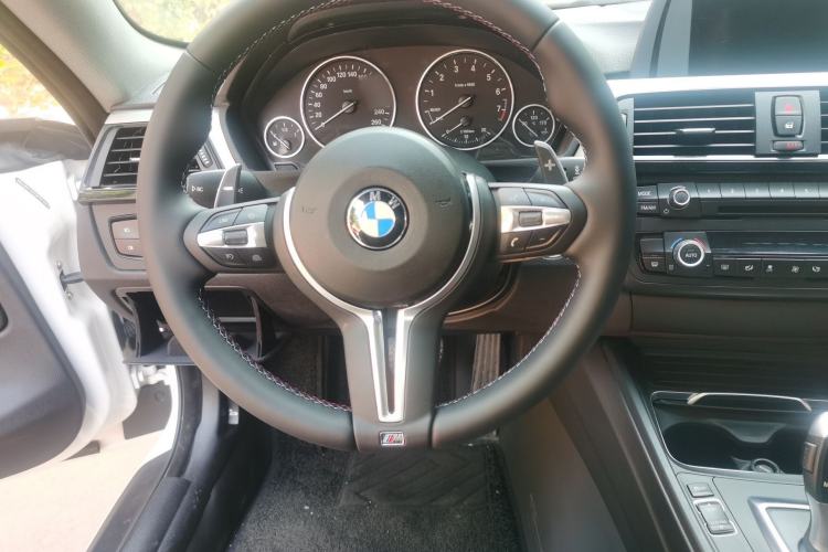 Used BMW 4 Series 2014 420i Fashion Model Steering Wheel