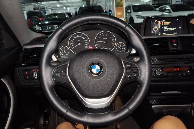 Used BMW 4 Series 2014 420i Fashion Model Steering Wheel