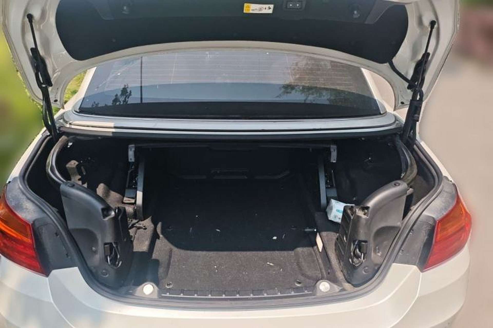 Used BMW 4 Series 2014 420i Convertible Fashion Model Trunk