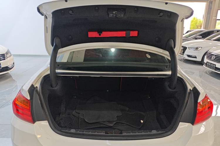 Used BMW 4 Series 2014 428i xDrive Sport Design Package Trunk
