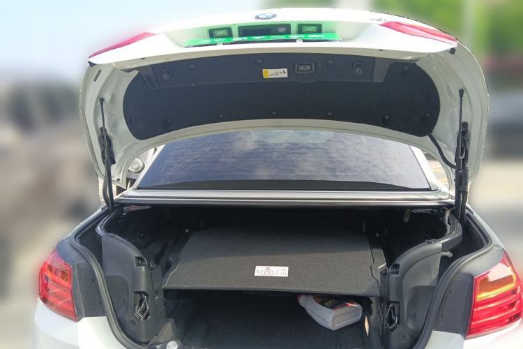 Used BMW 4 Series 2014 420i Convertible Design Line Package Trunk
