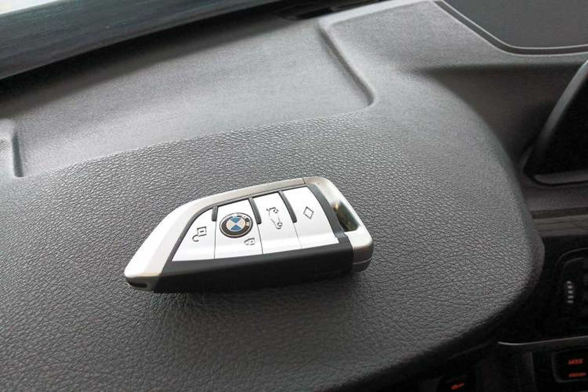 Used BMW 4 Series 2014 420i Gran Coupe Luxury Design Package Vehicle Key