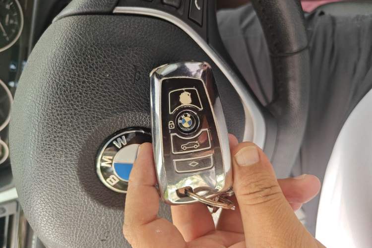 Used BMW 4 Series 2014 420i Fashion Model Vehicle Key