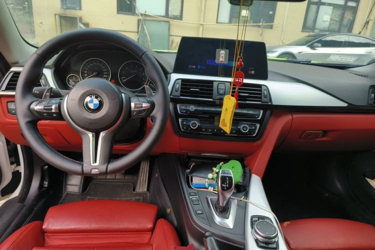 Used BMW 4 Series 2015 428i Limited Edition Center Console