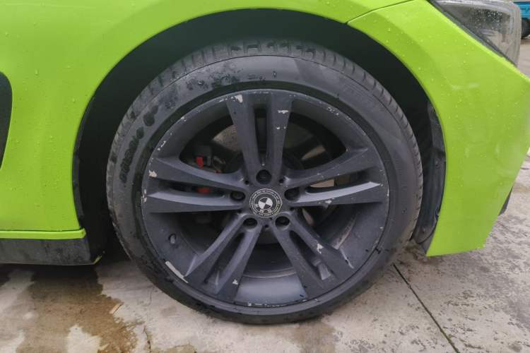 Used BMW 4 Series 2015 428i Limited Edition Right Front Wheel Hub