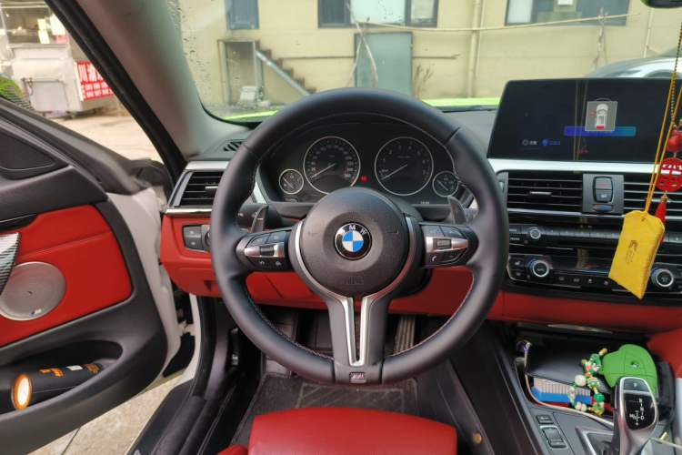 Used BMW 4 Series 2015 428i Limited Edition Steering Wheel