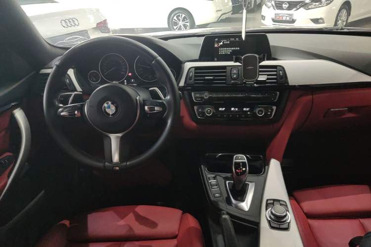Used BMW 4 Series 2016 420i Gran Coupe M Sport Edition Audio And AC Panel