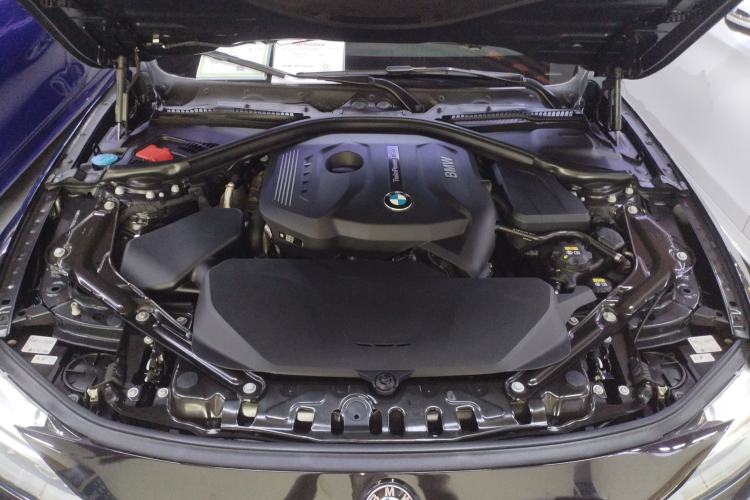 Used BMW 4 Series 2016 430i Convertible Design Package Engine Bay