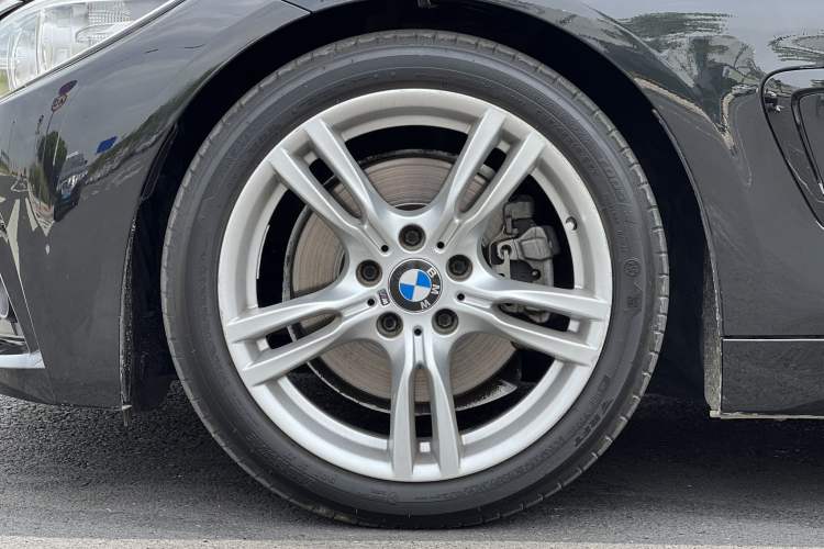 Used BMW 4 Series 2016 430i Convertible Design Package Exterior 7