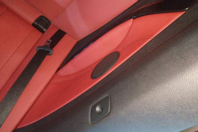 Used BMW 4 Series 2016 430i Convertible Design Package Interior 6