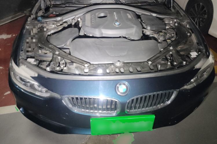 Used BMW 4 Series 2016 420i Convertible Fashion Model Engine Bay