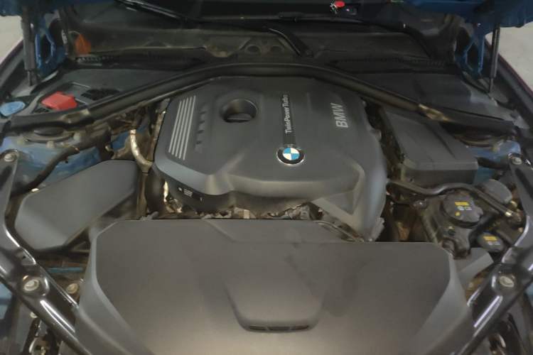 Used BMW 4 Series 2016 430i Convertible Design Package Engine Bay