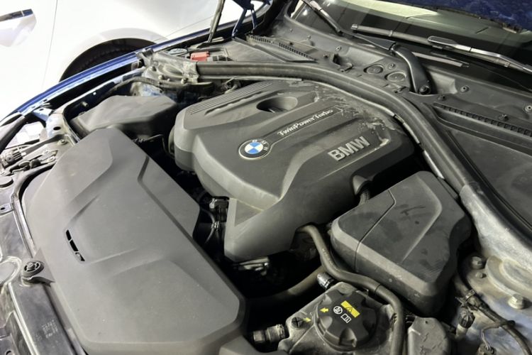 Used BMW 4 Series 2016 430i xDrive Design Package Edition Engine Bay