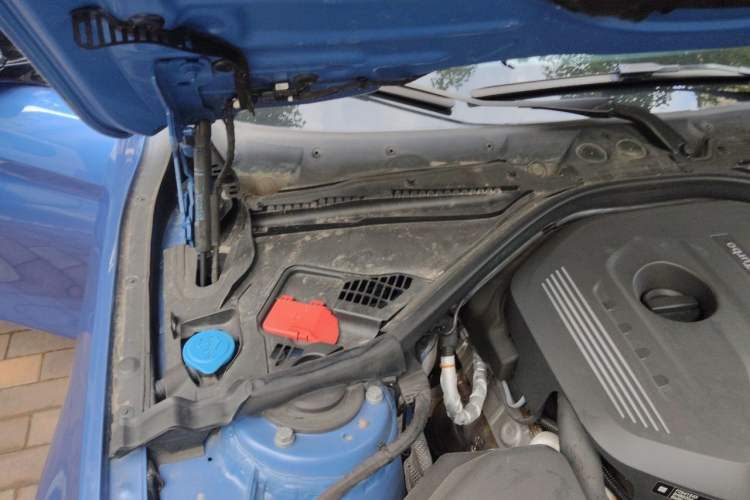 Used BMW 4 Series 2016 420i Design Package Model Engine Bay Right