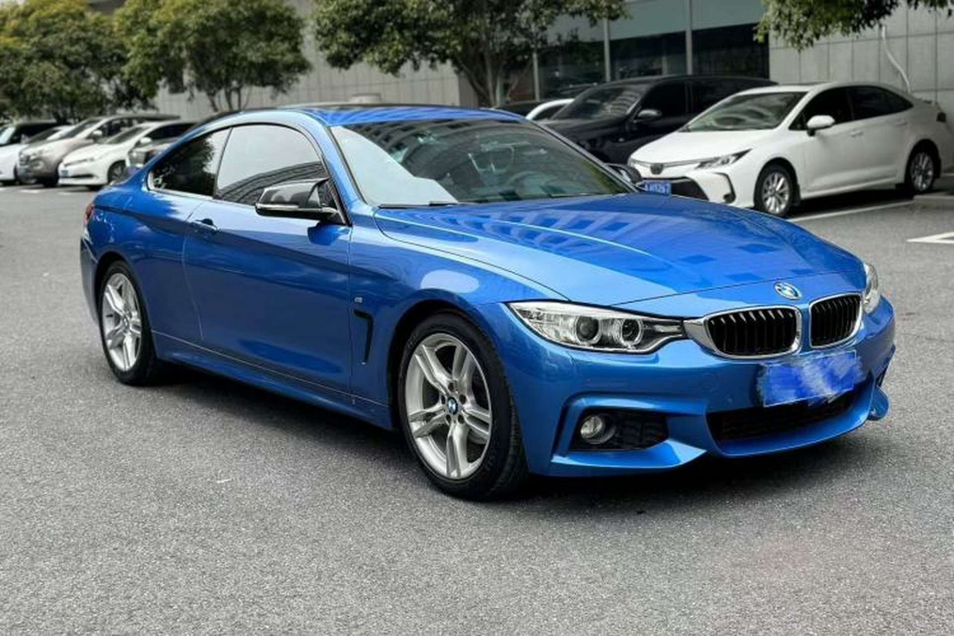 Used BMW 4 Series 2016 420i Design Package Model Exterior 3