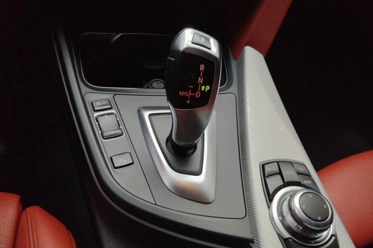 Used BMW 4 Series 2016 420i Design Package Model Gear Lever