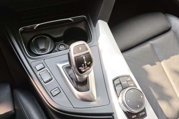 Used BMW 4 Series 2016 430i Design Package Model Gear Lever
