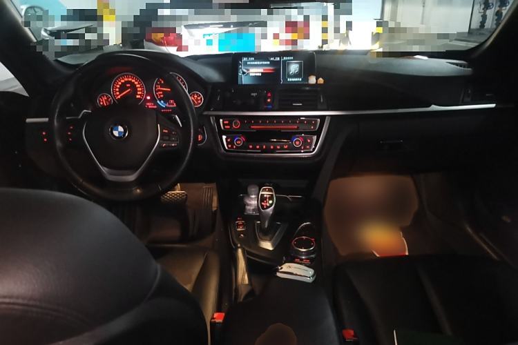 Used BMW 4 Series 2016 430i Convertible Design Package Interior 2