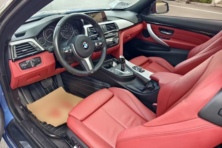 Used BMW 4 Series 2016 420i Design Package Model Interior 3