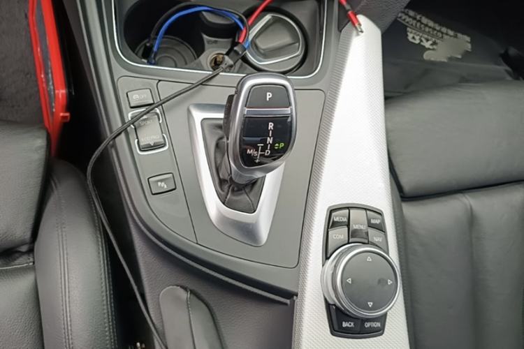 Used BMW 4 Series 2016 430i Convertible Design Package Interior 3