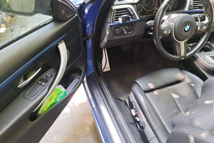 Used BMW 4 Series 2016 430i Design Package Model Interior 3