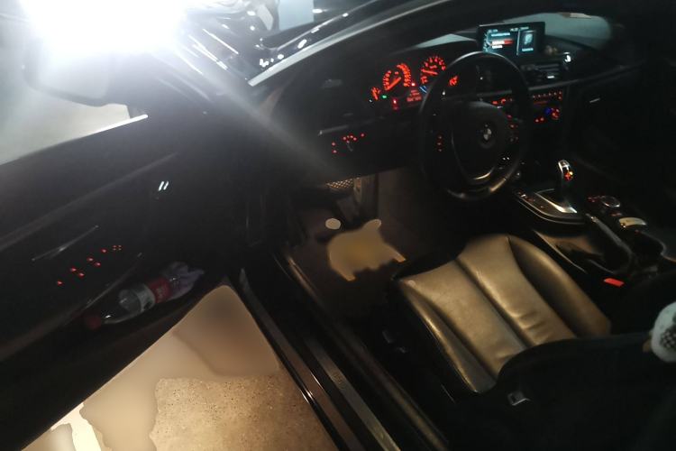 Used BMW 4 Series 2016 430i Convertible Design Package Interior 3