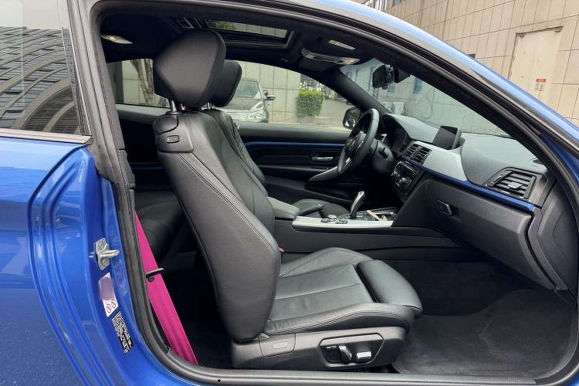 Used BMW 4 Series 2016 420i Design Package Model Interior 4