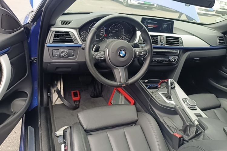 Used BMW 4 Series 2016 430i Convertible Design Package Interior 5