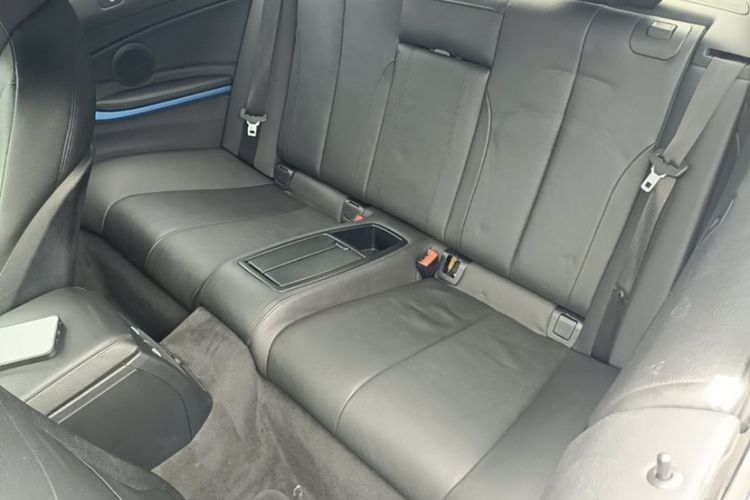 Used BMW 4 Series 2016 430i Convertible Design Package Interior 6
