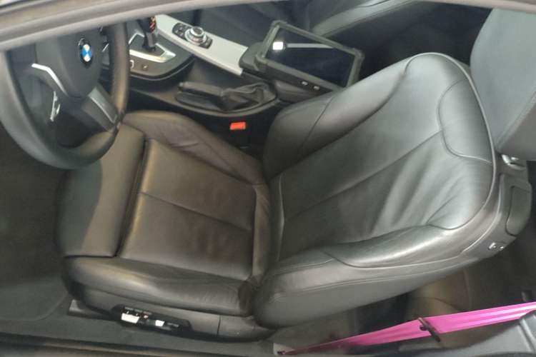 Used BMW 4 Series 2016 420i Design Package Model Left Front Seat