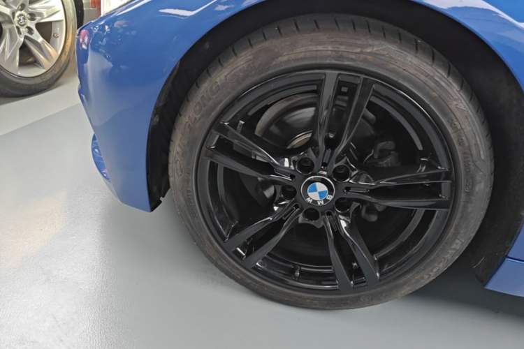 Used BMW 4 Series 2016 420i Gran Coupe M Sport Edition Left Front Wheel Hub