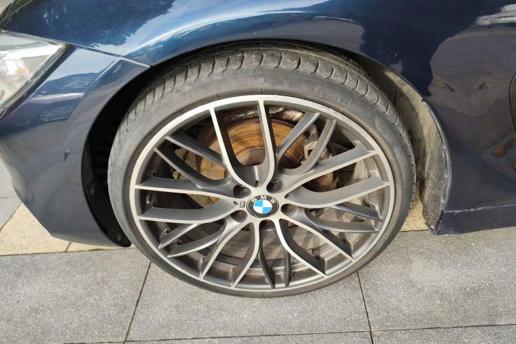 Used BMW 4 Series 2016 420i Fashion Model Left Front Wheel Hub