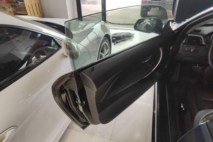 Used BMW 4 Series 2016 420i Fashion Model Left Rear Door Interior