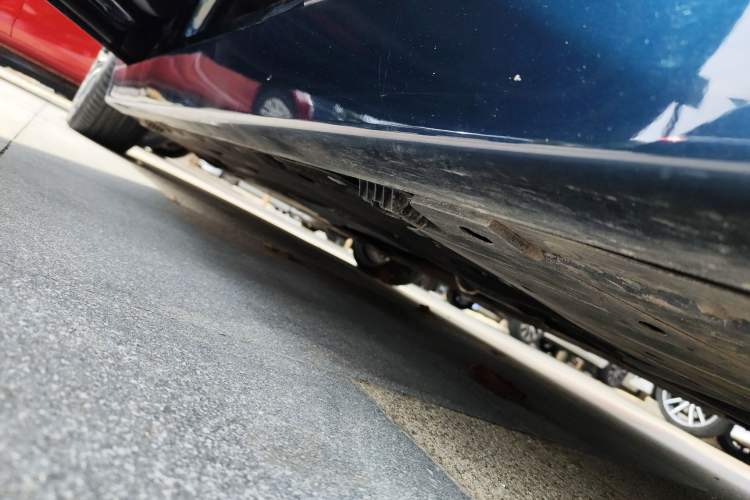 Used BMW 4 Series 2016 420i Fashion Model Left Side Sill