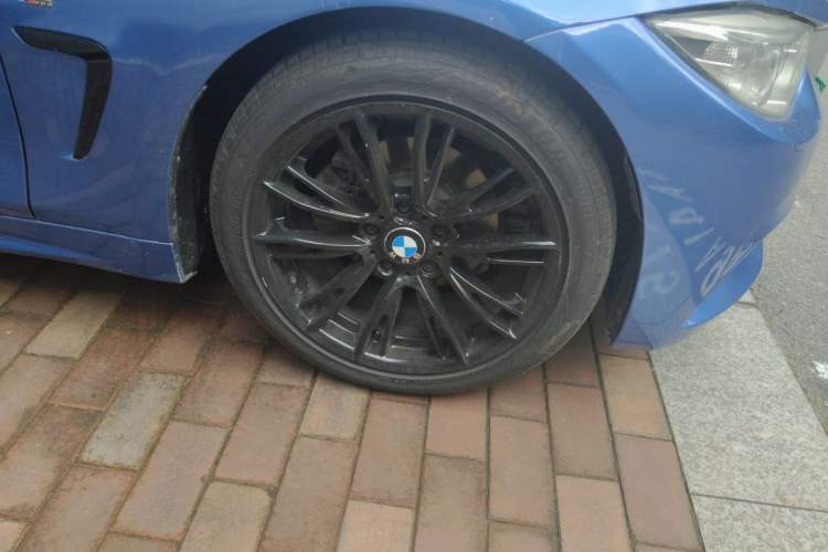Used BMW 4 Series 2016 420i Design Package Model Right Front Wheel Hub