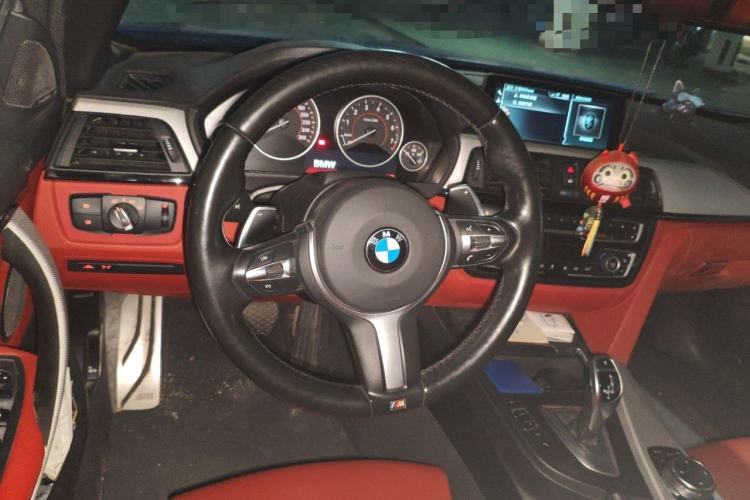 Used BMW 4 Series 2016 430i Convertible Design Package Steering Wheel