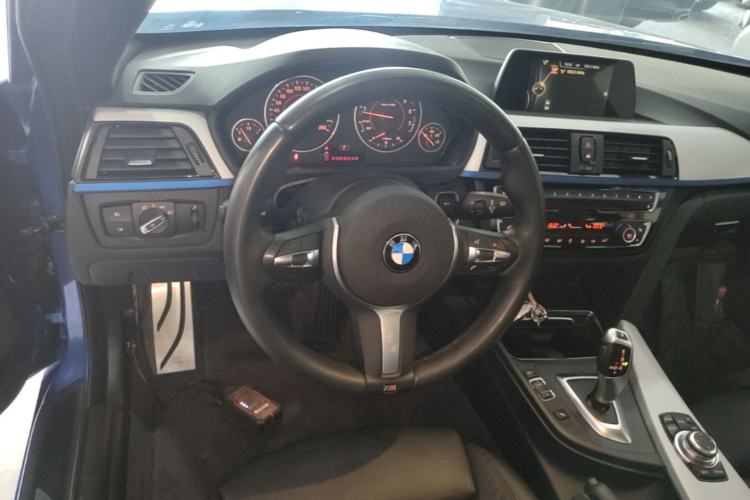 Used BMW 4 Series 2016 420i Design Package Model Steering Wheel