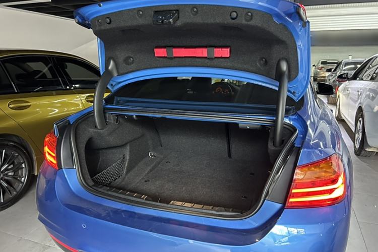 Used BMW 4 Series 2016 430i xDrive Design Package Edition Trunk