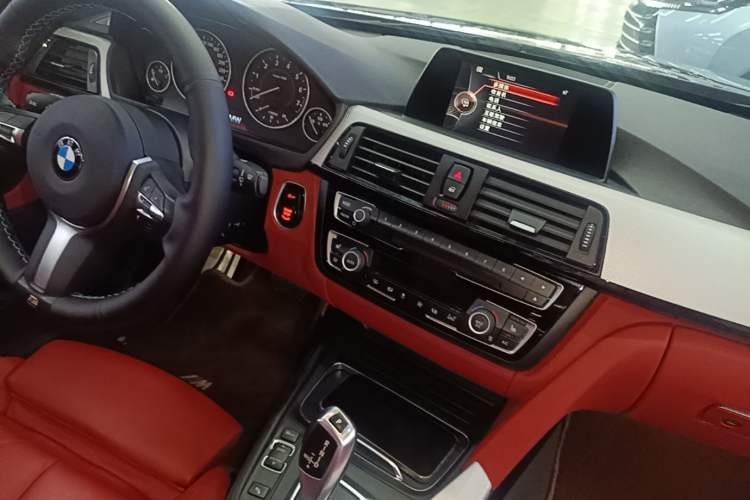 Used BMW 4 Series 2016 420i Design Package Model Audio And AC Panel