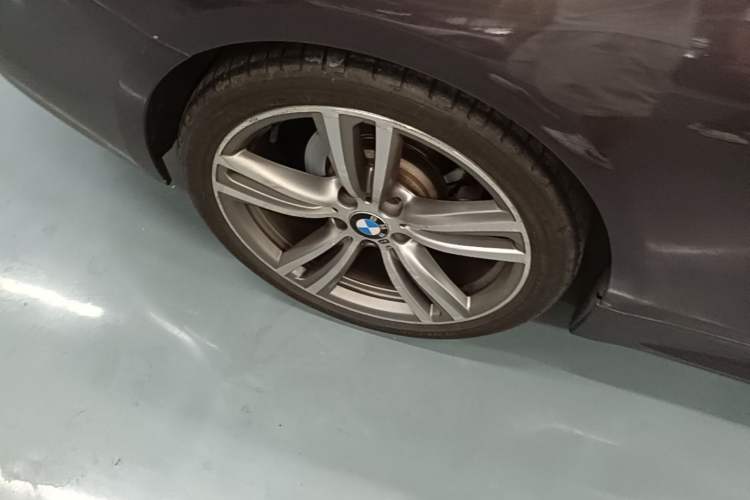 Used BMW 4 Series 2016 420i Design Package Model Exterior 5