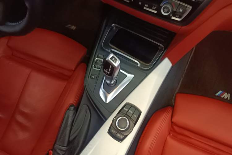 Used BMW 4 Series 2016 420i Design Package Model Gear Lever