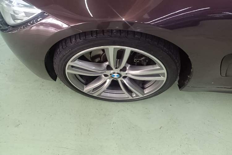 Used BMW 4 Series 2016 420i Design Package Model Left Front Wheel Hub