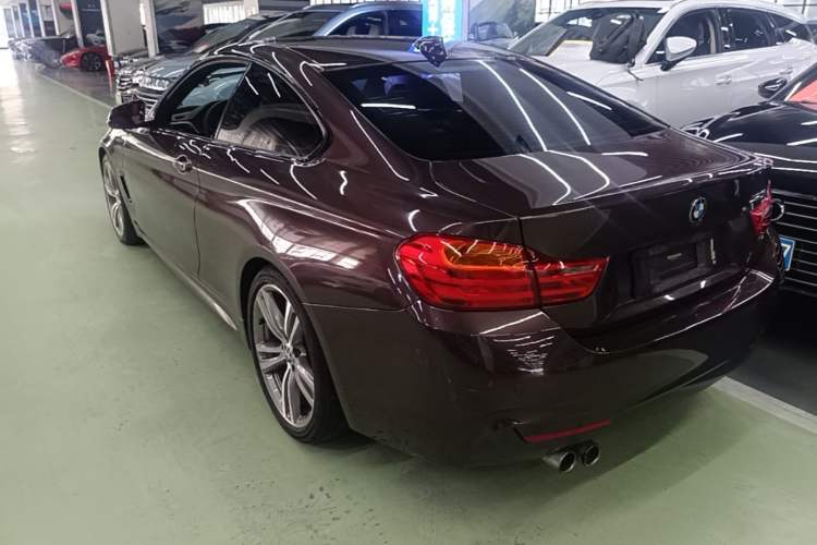 Used BMW 4 Series 2016 420i Design Package Model Rear Left 45 Deg