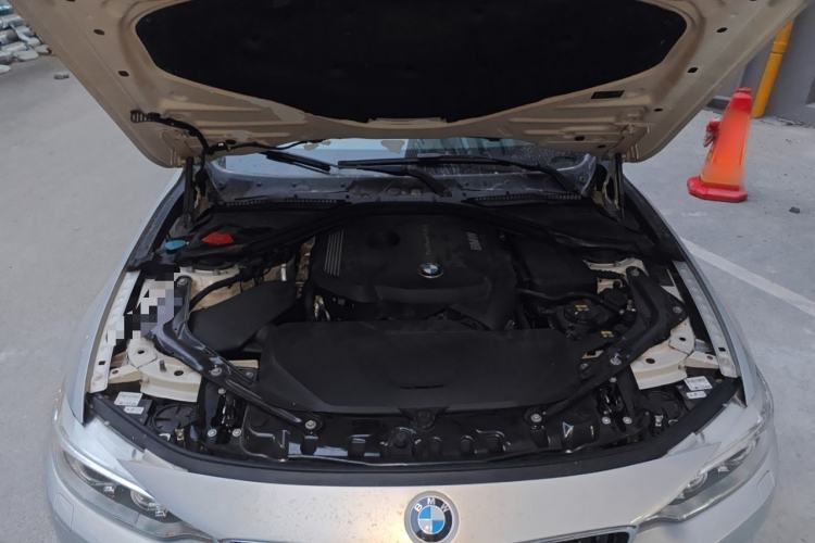 Used BMW 4 Series 2016 420i Convertible Design Package Edition Engine Bay