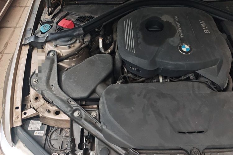 Used BMW 4 Series 2016 420i Convertible Design Package Edition Engine Bay Right