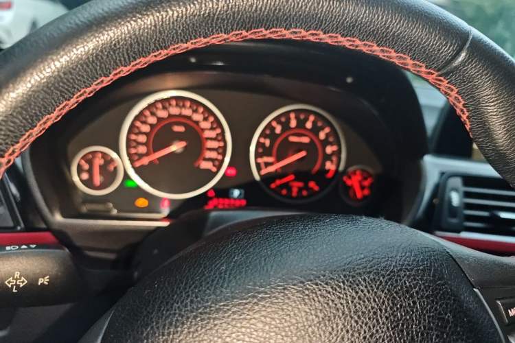Used BMW 4 Series 2016 420i Convertible Design Package Edition Instrument Cluster