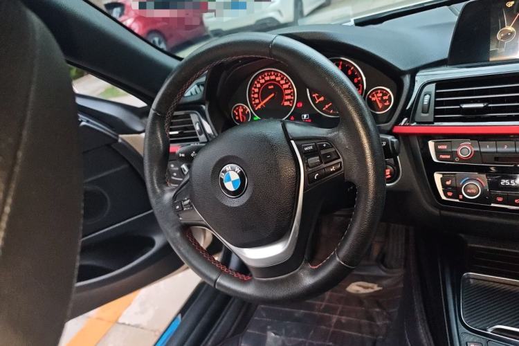 Used BMW 4 Series 2016 420i Convertible Design Package Edition Steering Wheel