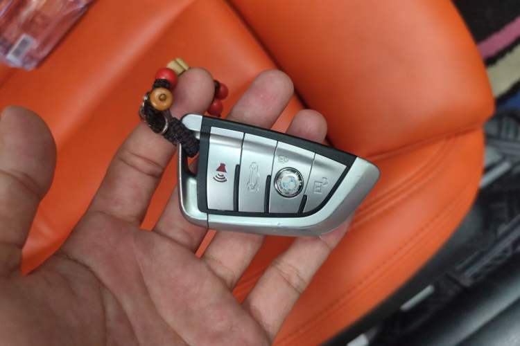 Used BMW 4 Series 2016 420i Convertible Design Package Edition Vehicle Key
